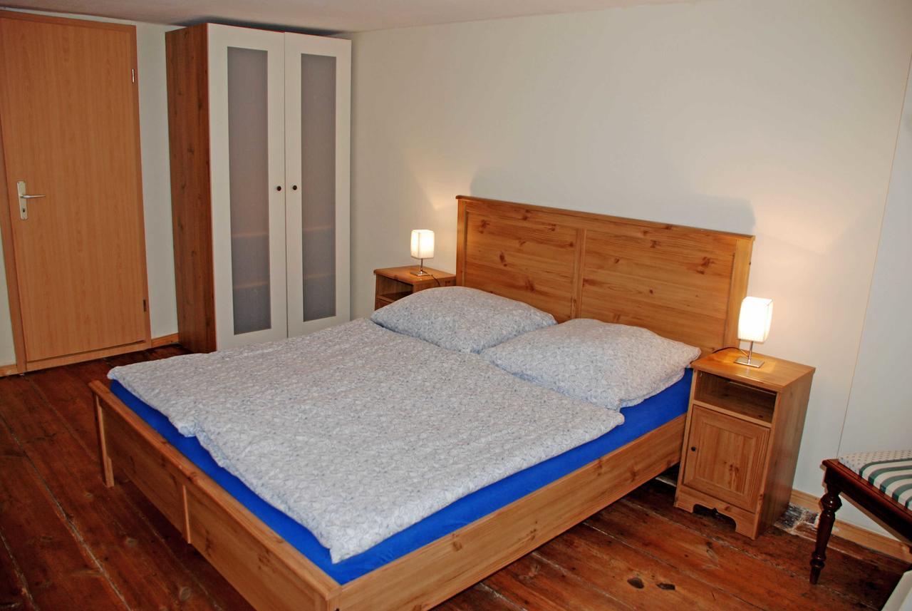 Ferienwohnungen Im Gutshaus Gnies Kültér fotó