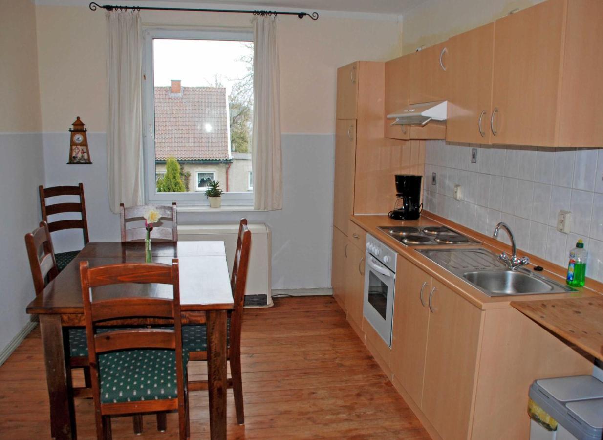 Ferienwohnungen Im Gutshaus Gnies Kültér fotó